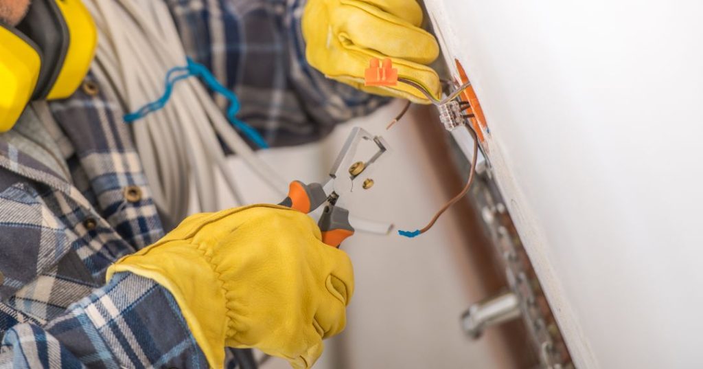 Consertos e manutenções elétricas em Campo Grande